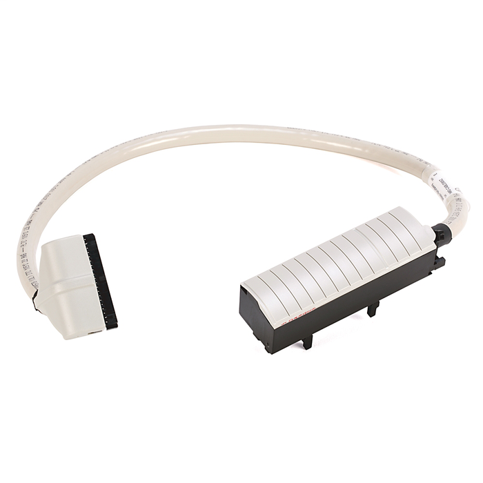 1492-CABLE005Y - Pre-wired cable for Isolated 1756 16-pt I/O Modules, 40 conductors, #22 AWG, w/1756-TBCH connector & IFM 40-pin connector, length 0.5 meter (1.64 feet)