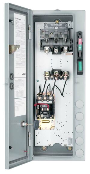 512-AAH-3-4R-24 - Arrancador combinado NEMA, tipo desconectador, NEMA 0, 208 voltios (H), tipo 1 - Código de gabinete "A"