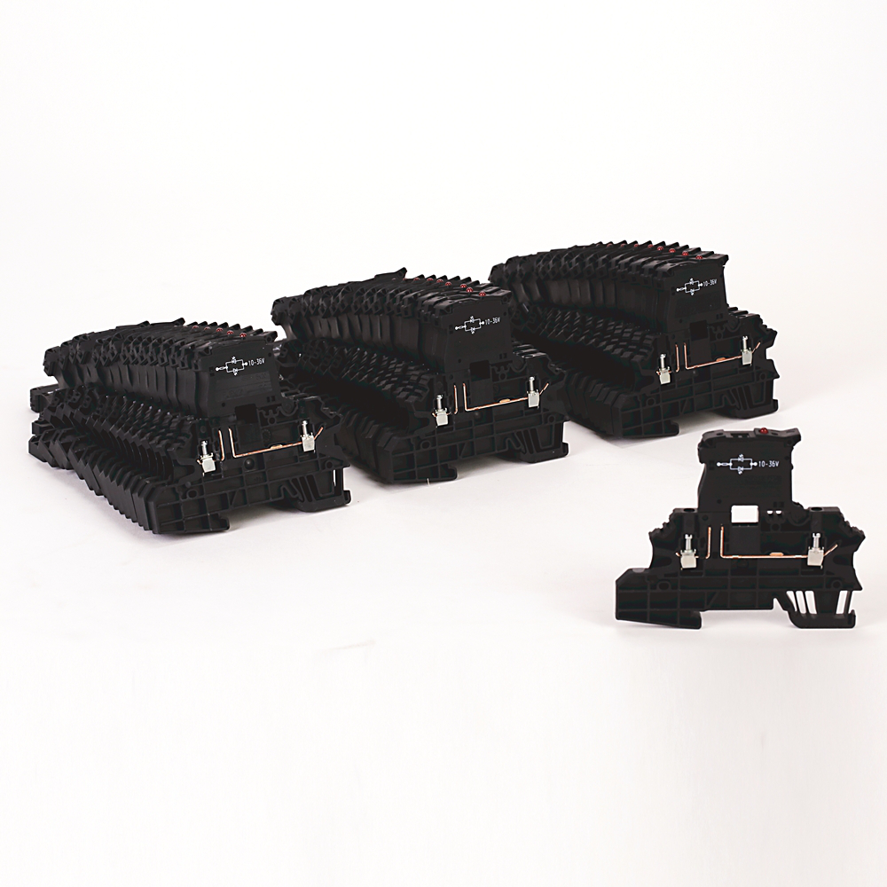 1492-JP3FB24 - 1492-J IEC Terminal Block, One-Circuit Feed Through Block, 2.5 mm (# 22 AWG - # 14 AWG), With or Without Fuse Indication, Black with LED