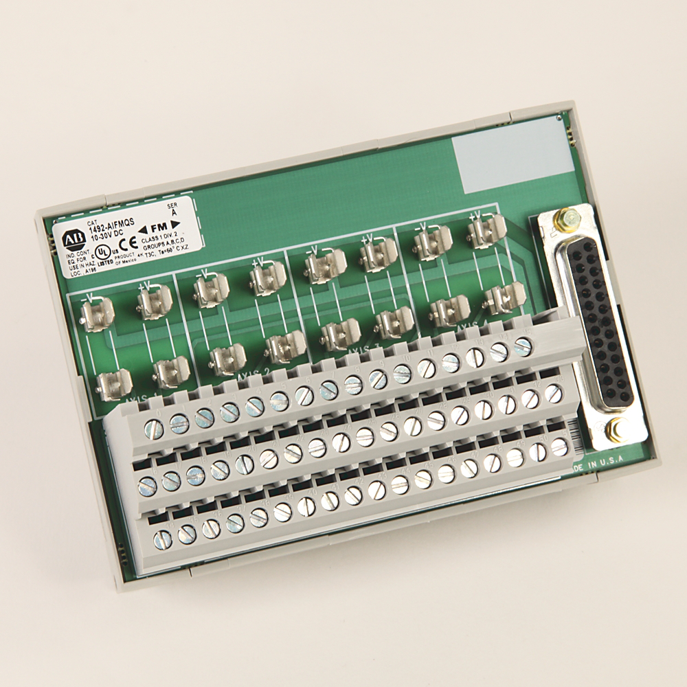 1492-AIFM16-F-3 - Analog Interface Module