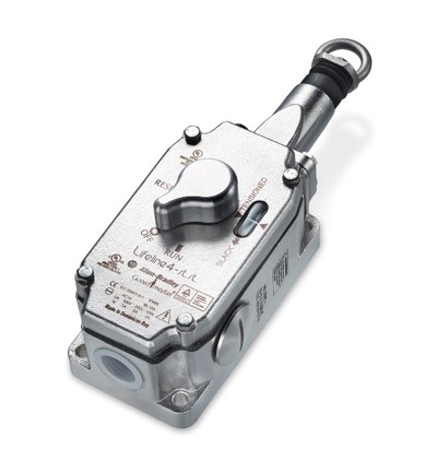 440E-L22BNST - Interruptores de emergencia con cable Lifeline 440E - Lifeline 4, acero inoxidable (alcance inferior a 75 metros) con parada de emergencia, conducto de 1/2", 2 contactos de seguridad NC y 2 contactos auxiliares NA, NPT de 1/2 pulg.