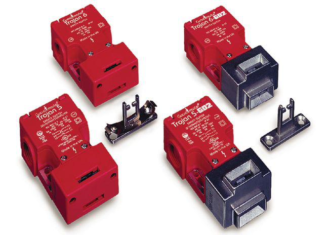 Tongue Switch - Trojan 5: Contacts(Safety and Aux): 2 Normally Closed, 1 Normally Open, BBM Preference: Make Before Break, Actuator: No Actuator, Model Type: Standard, Conduit Entry: 1/2in NPT Conduit