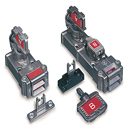 440T-MDSLJ11BBFB - Trapped Key Interlock Switch, Slamlock, Standard Key Code Labeling, Mechanical, Dual with secondary ejector key, Primary Key Trapped, Secondary Key Free to Release Actuator