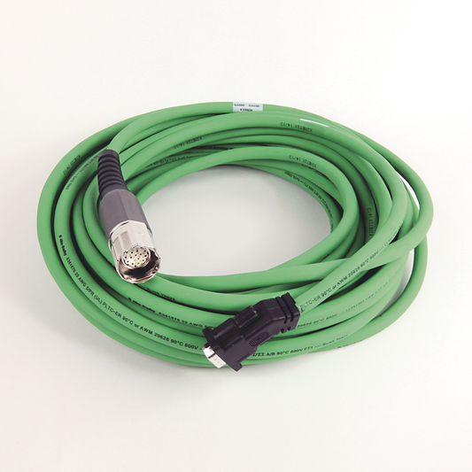 2090-CFBM7DD-CEAA15 - Cable SpeedTEC, solo retroalimentación de motor, conector DIN SpeedTec, extremo de accionamiento, D-sub, codificador de alta resolución/resolutor SIN/COS, estándar (no flexible), 15 metros
