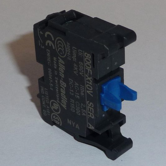 800F-PX10V - Montaje con pestillo de plástico, 1 contacto NA, 0 contactos NC, bajo voltaje