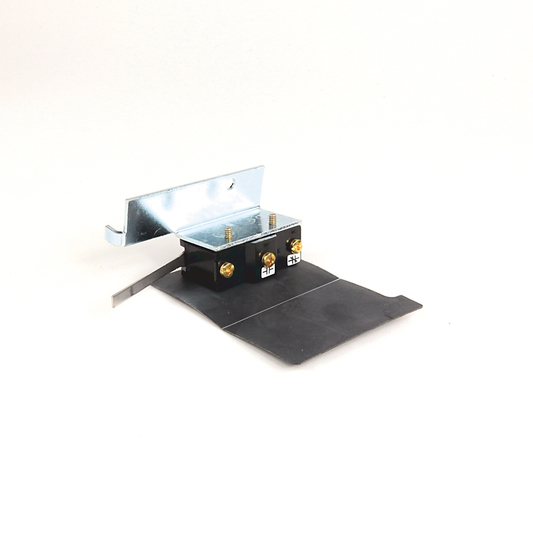 1495-N38 - Accesorios 1494, Enclavamiento Eléctrico (2) NO y (2) NC para usar con interruptor 1494V con mecanismo de mano izquierda