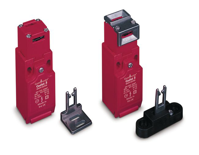 440K-C21067 - Tongue Switch - Cadet 3: Contacts(Safety and Aux): 2 Normally Closed, 1 Normally Open, BBM Preference: Break Before Make, Actuator: 90°, Model Type:, Conduit Entry: 6 Pin M12 Micro QD