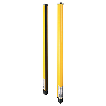 440L-P4A3400YD - GuardShield Perimeter Access Control (PAC), Safety Light Curtain, Pair (Transmitter and Receiver), Type 4, No, Pt Ht 820mm, 3 Beams with 400mm Spacing, IP65, Micro style quick-disconnect M12 (Tx: 4 or 5-pin, Rx: 8-pin)