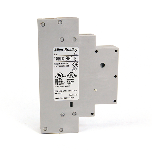 140M-C-SNK - Accesorios 140M - Bastidores C, RC, D y F, Disparo en Derivación, Montaje en el Lado Izquierdo, 24 V 50 Hz, 28 V 60 Hz