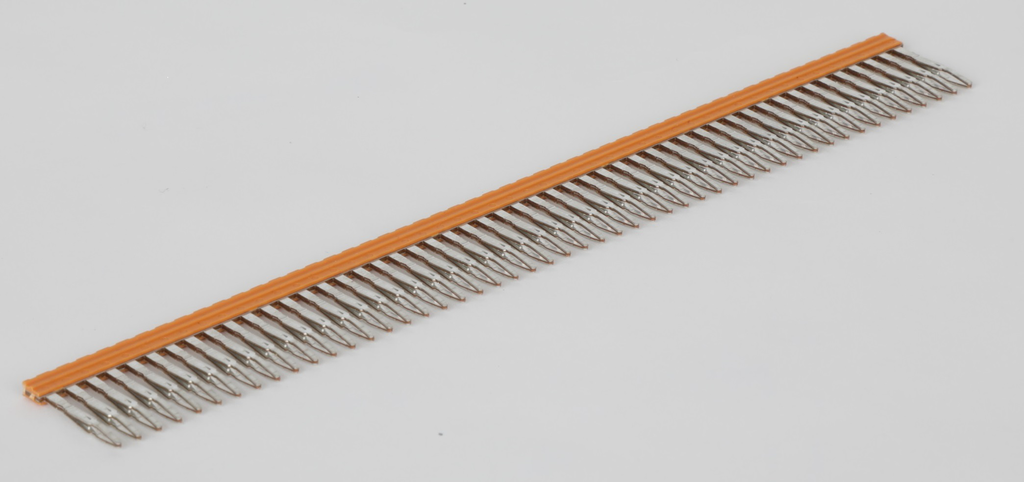 1492-CJP2-10 - 1492 Terminal Block Accessories Center Jumper, 2 mm Center to Center, 10 Pole, Orange